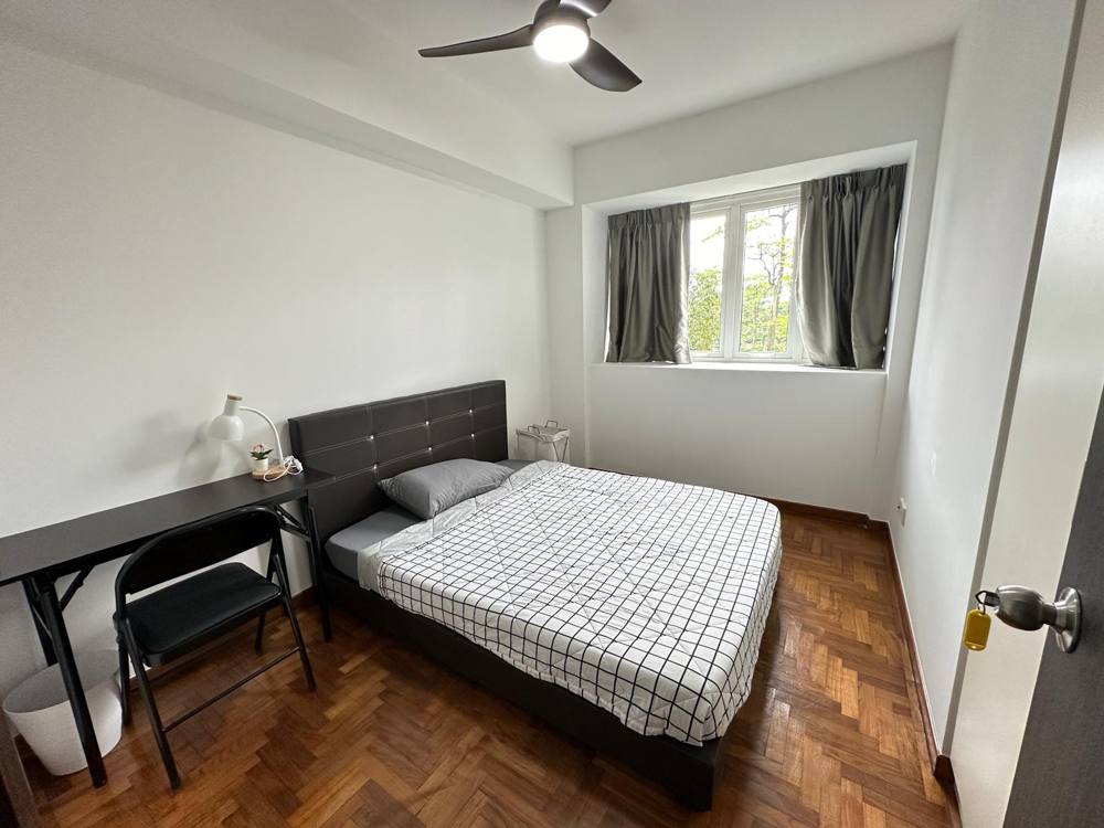 Common room in Bukit Batok, D23