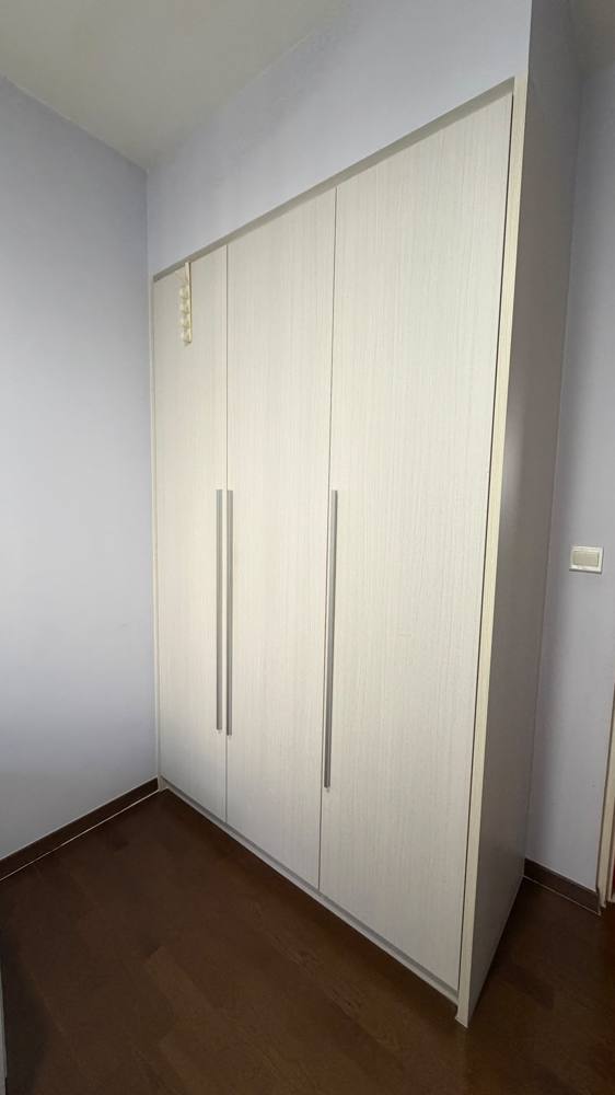 Common room at 138A Yuan Ching Road, Lakeside, photo 4 of 8