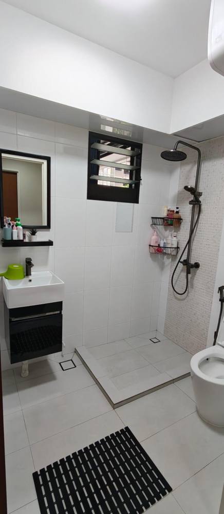 Room at 992B Buangkok Link, Hougang, photo 8 of 8