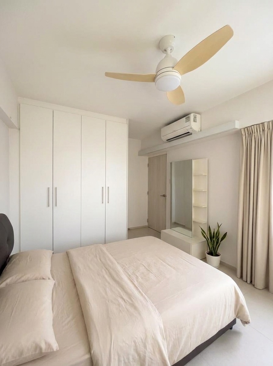 Room at 687C Choa Chu Kang Drive, Choa Chu Kang, photo 1 of 11