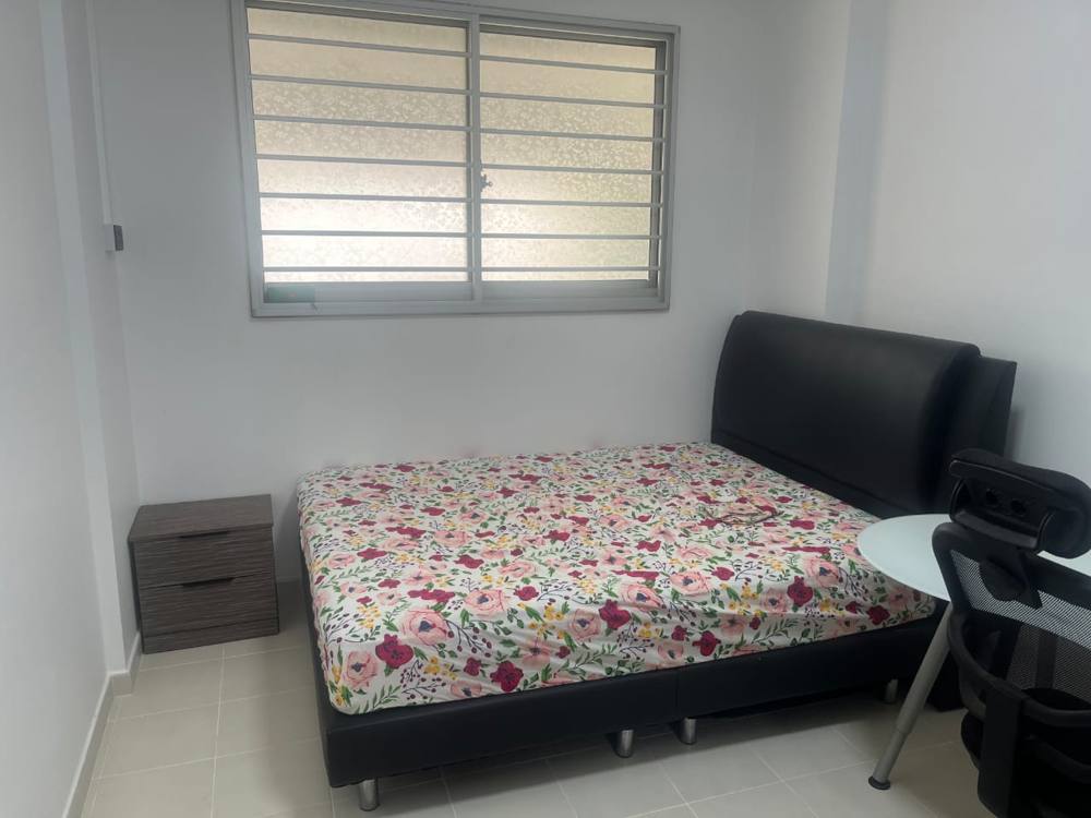 Common room at Blk 938 Jurong West Street 91, Jurong, photo 6 of 10